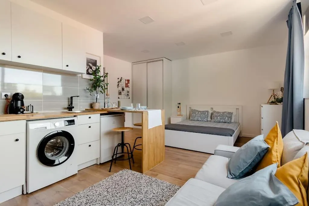 Stylish And Elegant Studio - Best View And Location In Coimbra Downton Portugal